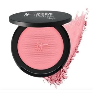 iT Bye Bye Pores blush in Love New in box